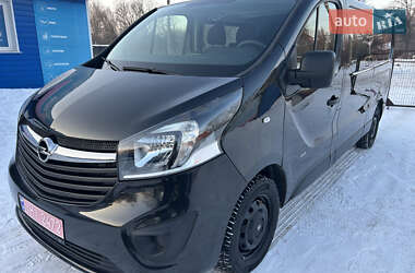 Вантажопасажирський фургон Opel Vivaro 2017 в Ніжині