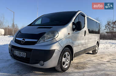 Минивэн Opel Vivaro 2011 в Ровно