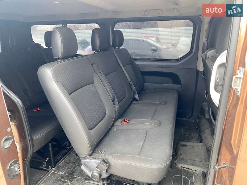 Минивэн Opel Vivaro 2017 в Киеве фото 12 Минивэн Opel Vivaro 2017 в Киеве