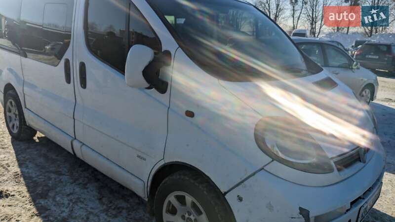 Opel Vivaro 2005