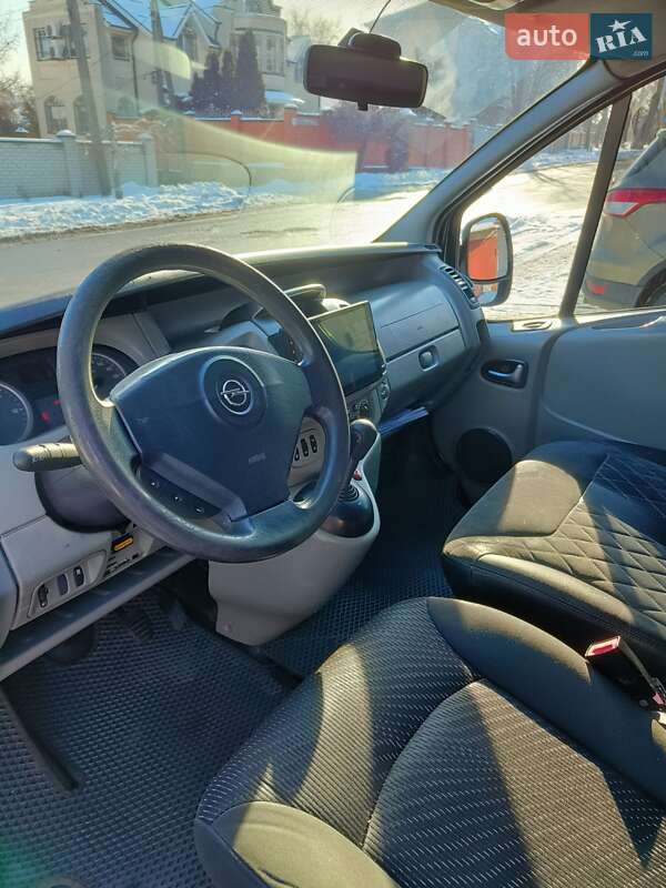 Грузопассажирский фургон Opel Vivaro 2007 в Днепре фото 50 Грузопассажирский фургон Opel Vivaro 2007 в Днепре