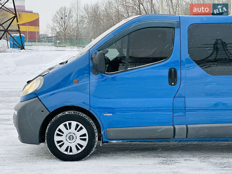 Минивэн Opel Vivaro 2005 в Харькове