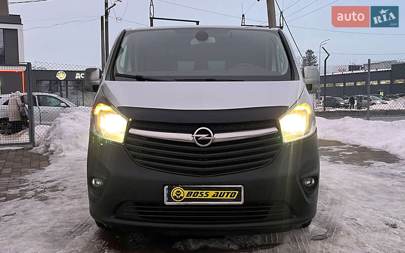 Opel Vivaro 2016 Opel Vivaro 2016