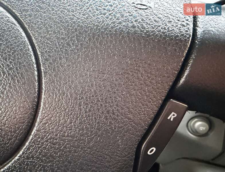 Минивэн Opel Vivaro 2012 в Львове