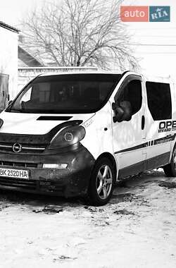 Минивэн Opel Vivaro 2002 в Киеве