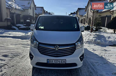Мінівен Opel Vivaro 2016 в Хмельницькому