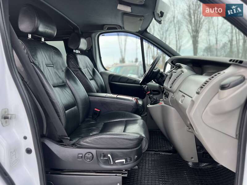 Минивэн Opel Vivaro 2007 в Стрые