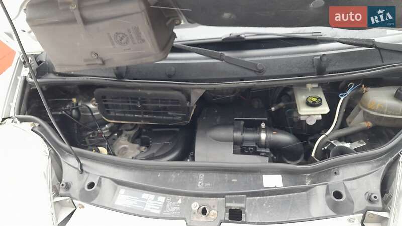 Минивэн Opel Vivaro 2005 в Хмельницком