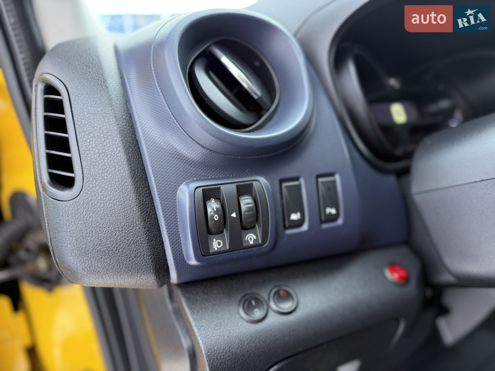 2016 Opel Vivaro - мініатюра 13