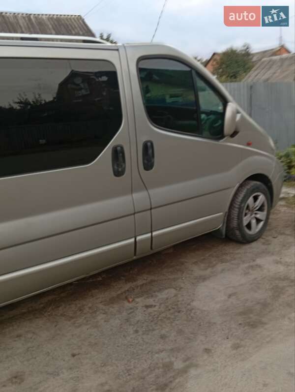 Мінівен Opel Vivaro 2010 в Фастові