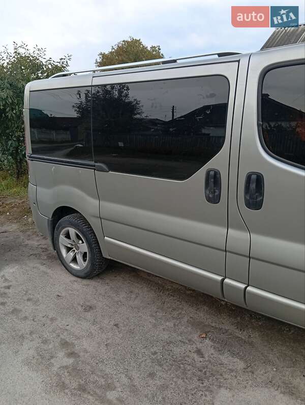 Мінівен Opel Vivaro 2010 в Фастові