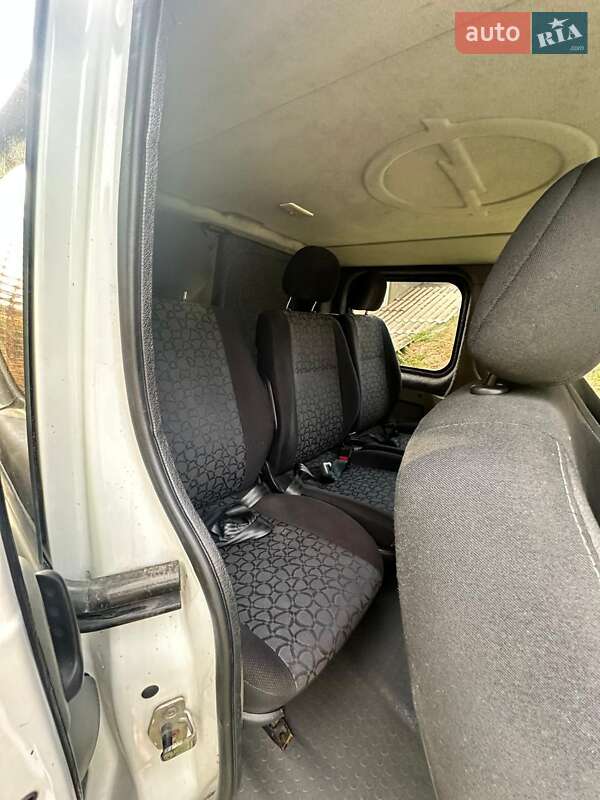 Минивэн Opel Vivaro 2011 в Коломые фото 5 Минивэн Opel Vivaro 2011 в Коломые
