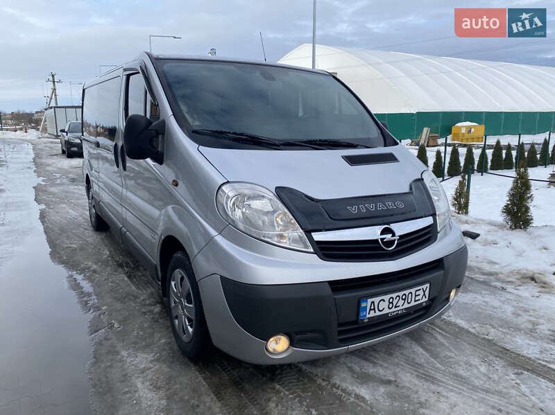 Минивэн Opel Vivaro 2007 в Луцке фото 5 Минивэн Opel Vivaro 2007 в Луцке