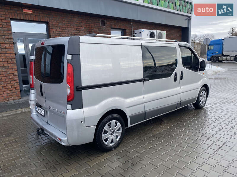 Минивэн Opel Vivaro 2007 в Луцке фото 15 Минивэн Opel Vivaro 2007 в Луцке