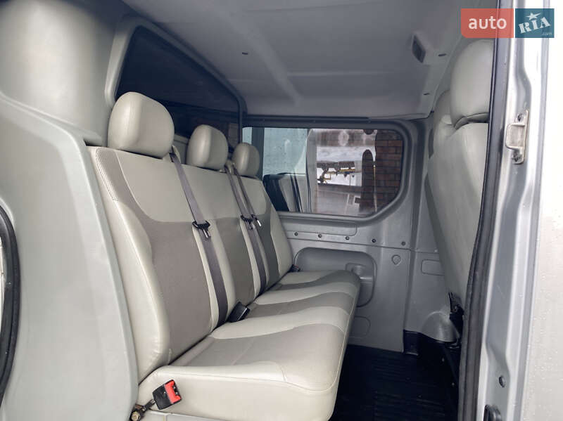 Минивэн Opel Vivaro 2007 в Луцке фото 17 Минивэн Opel Vivaro 2007 в Луцке