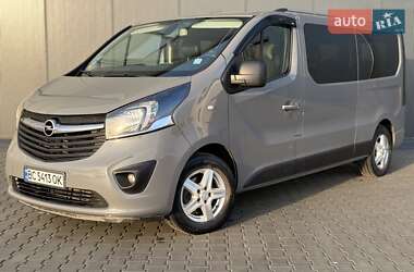 Минивэн Opel Vivaro 2015 в Львове