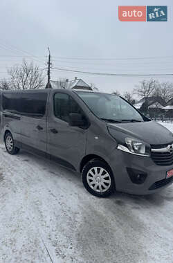 Минивэн Opel Vivaro 2017 в Калуше