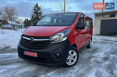 Минивэн Opel Vivaro 2015 в Луцке