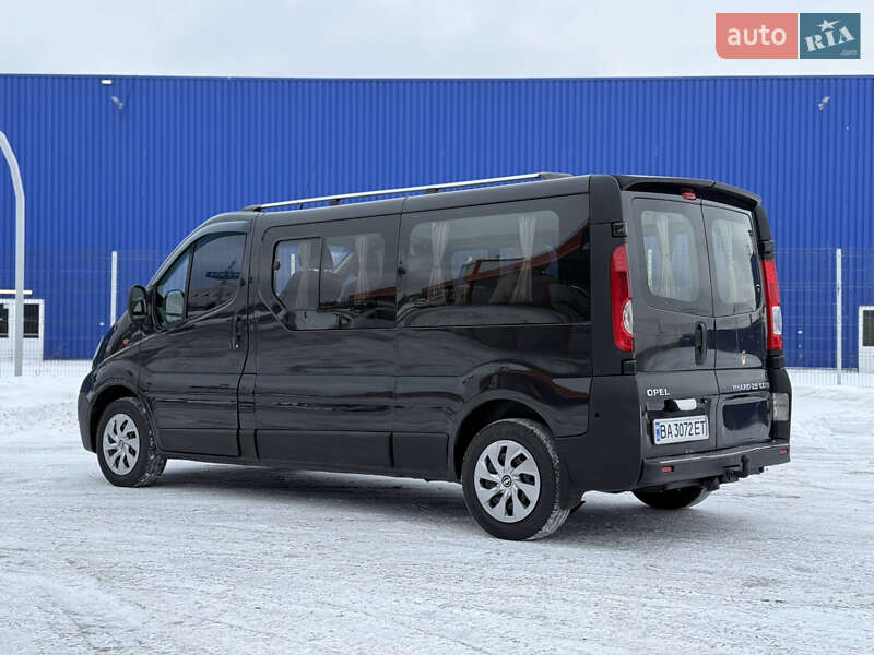 Минивэн Opel Vivaro 2008 в Виннице