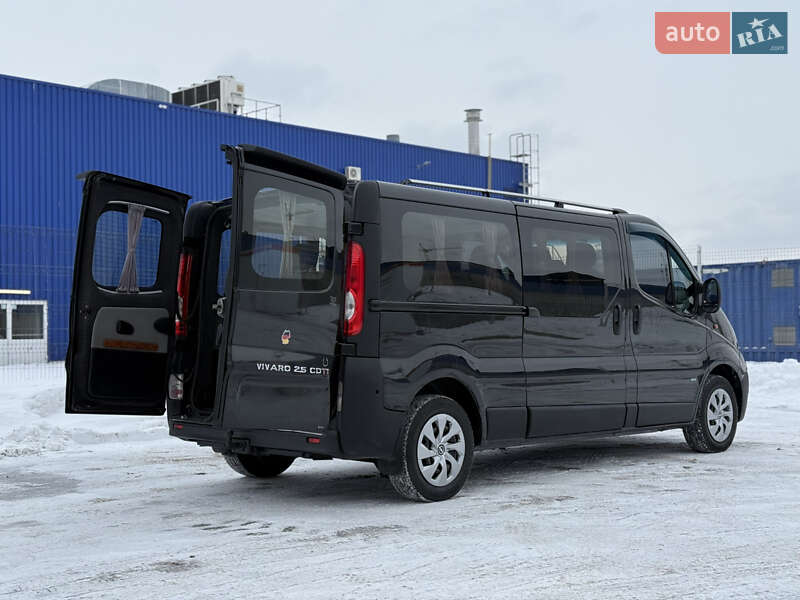 Минивэн Opel Vivaro 2008 в Виннице