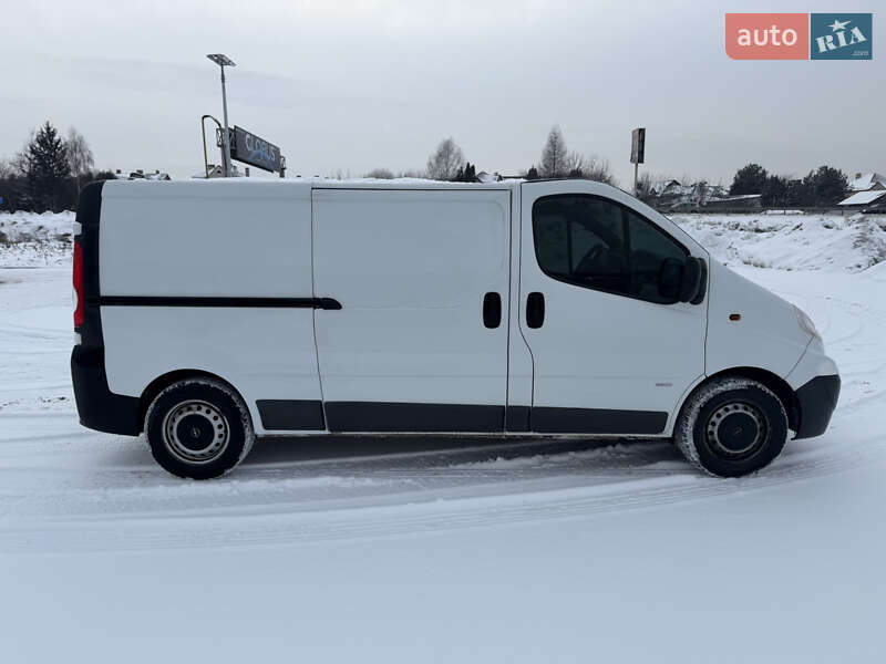 Грузовой фургон Opel Vivaro 2012 в Львове фото 5 Грузовой фургон Opel Vivaro 2012 в Львове