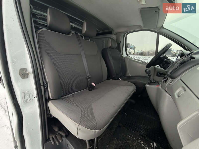 Грузовой фургон Opel Vivaro 2012 в Львове фото 20 Грузовой фургон Opel Vivaro 2012 в Львове