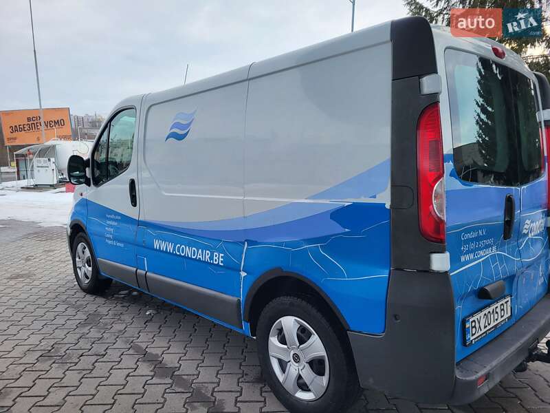 Грузопассажирский фургон Opel Vivaro 2011 в Хмельницком фото 17 Грузопассажирский фургон Opel Vivaro 2011 в Хмельницком