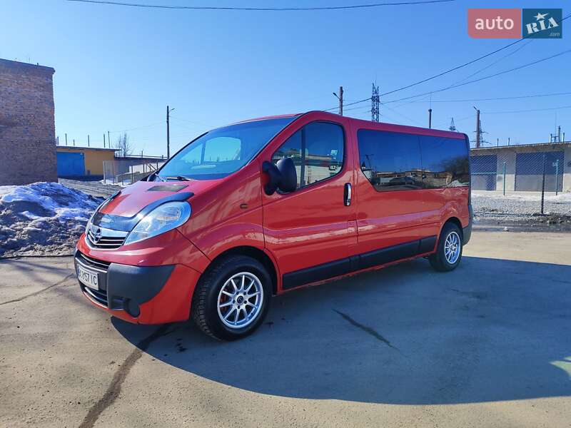 Минивэн Opel Vivaro 2006 в Шептицькому