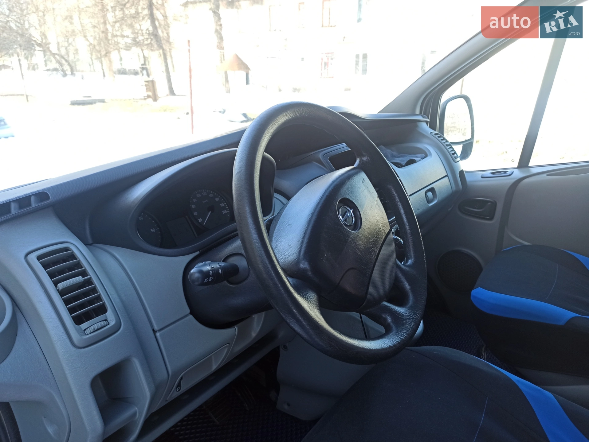 2011 Opel Vivaro - мініатюра 14