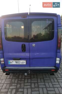 Мінівен Opel Vivaro 2004 в Калуші