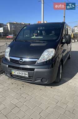 Минивэн Opel Vivaro 2008 в Ивано-Франковске