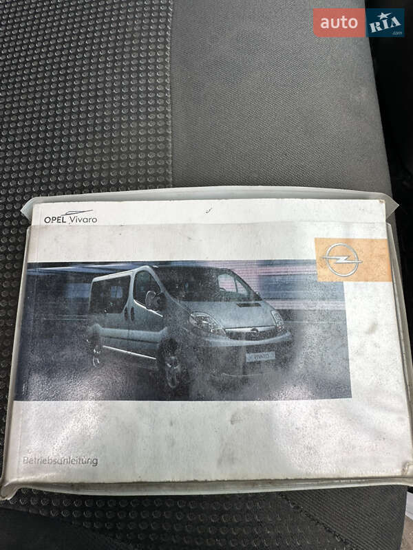 Мінівен Opel Vivaro 2008 в Самборі