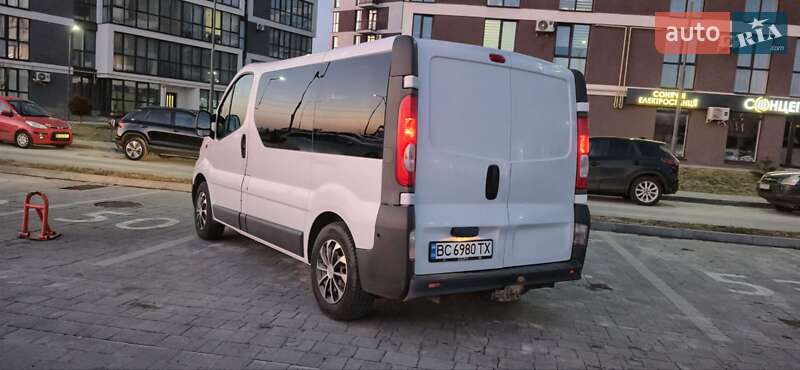 Минивэн Opel Vivaro 2007 в Львове