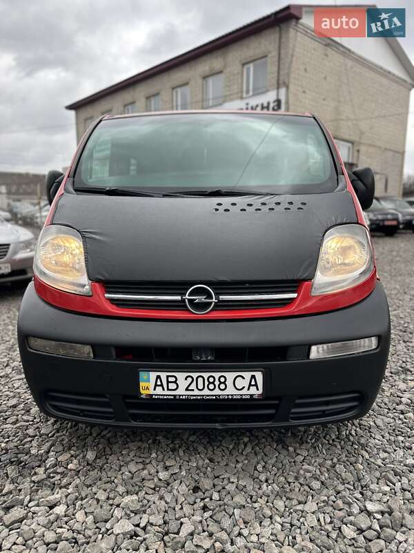 Минивэн Opel Vivaro 2005 в Смеле