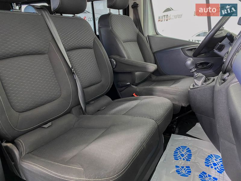 Минивэн Opel Vivaro 2014 в Львове