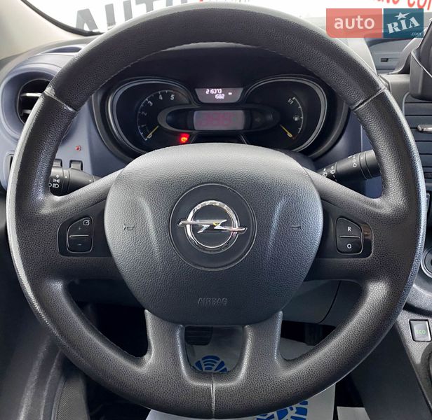 Минивэн Opel Vivaro 2014 в Львове