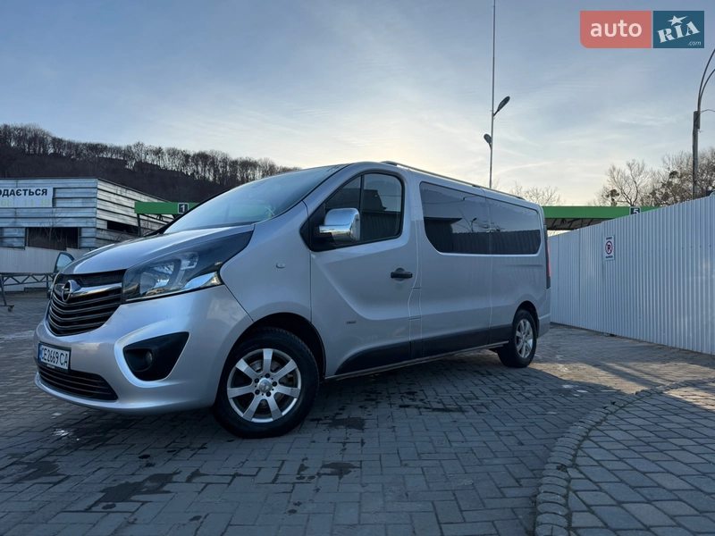 Opel Vivaro 2015