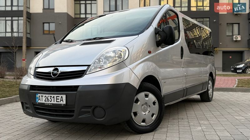 Минивэн Opel Vivaro 2012 в Ивано-Франковске