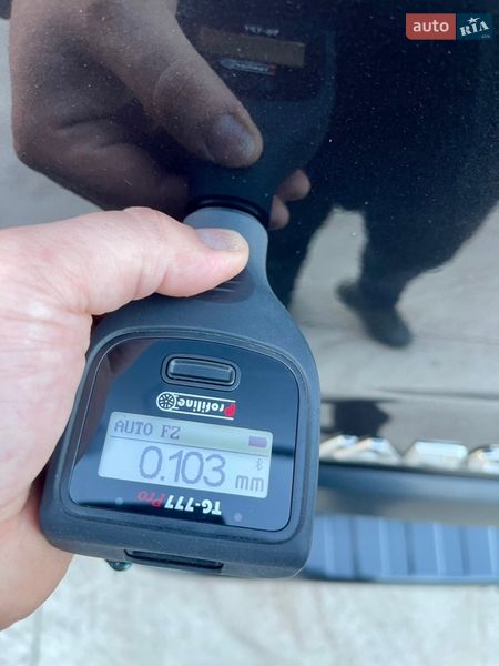 Грузопассажирский фургон Opel Vivaro 2015 в Млинове