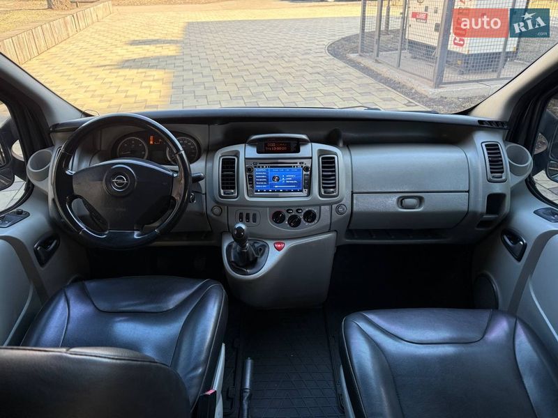 Минивэн Opel Vivaro 2008 в Кривом Роге