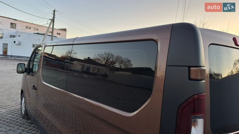 Минивэн Opel Vivaro 2015 в Кременчуге