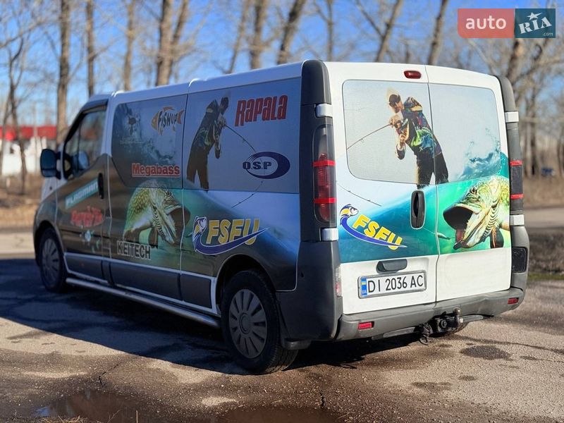 Мінівен Opel Vivaro 2005 в Павлограді