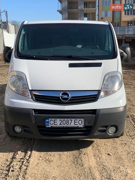 Минивэн Opel Vivaro 2014 в Черновцах