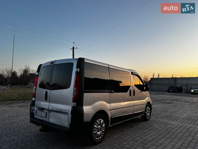 Минивэн Opel Vivaro 2007 в Теофиполе