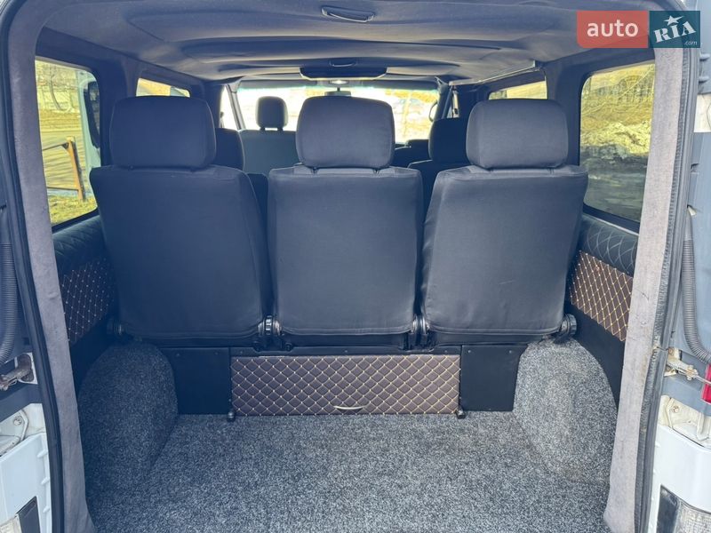 Мінівен Opel Vivaro 2008 в Чернігові