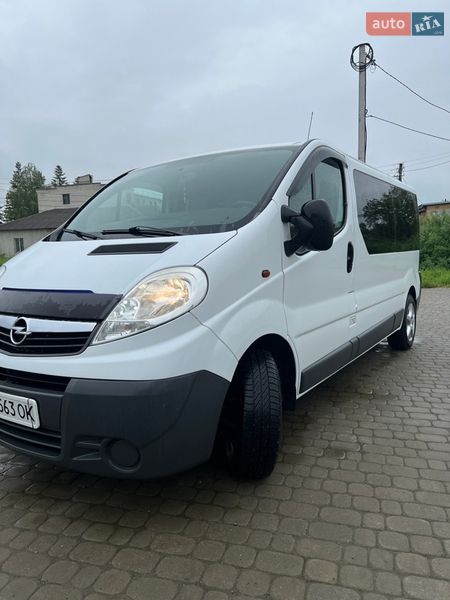 Мінівен Opel Vivaro 2008 в Дрогобичі