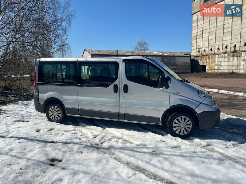 Минивэн Opel Vivaro 2014 в Чернигове
