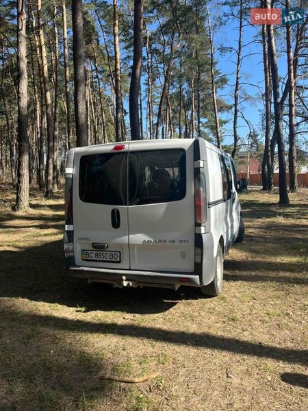 Минивэн Opel Vivaro 2004 в Львове