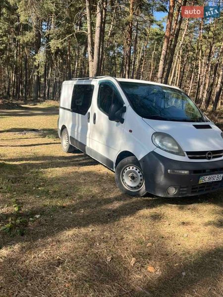 Минивэн Opel Vivaro 2004 в Львове