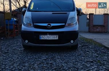 Минивэн Opel Vivaro 2011 в Мукачево